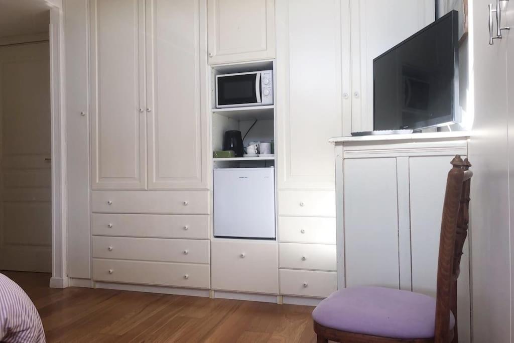 Lovely Independent Mini-Apartment In Central Rome, Rome
